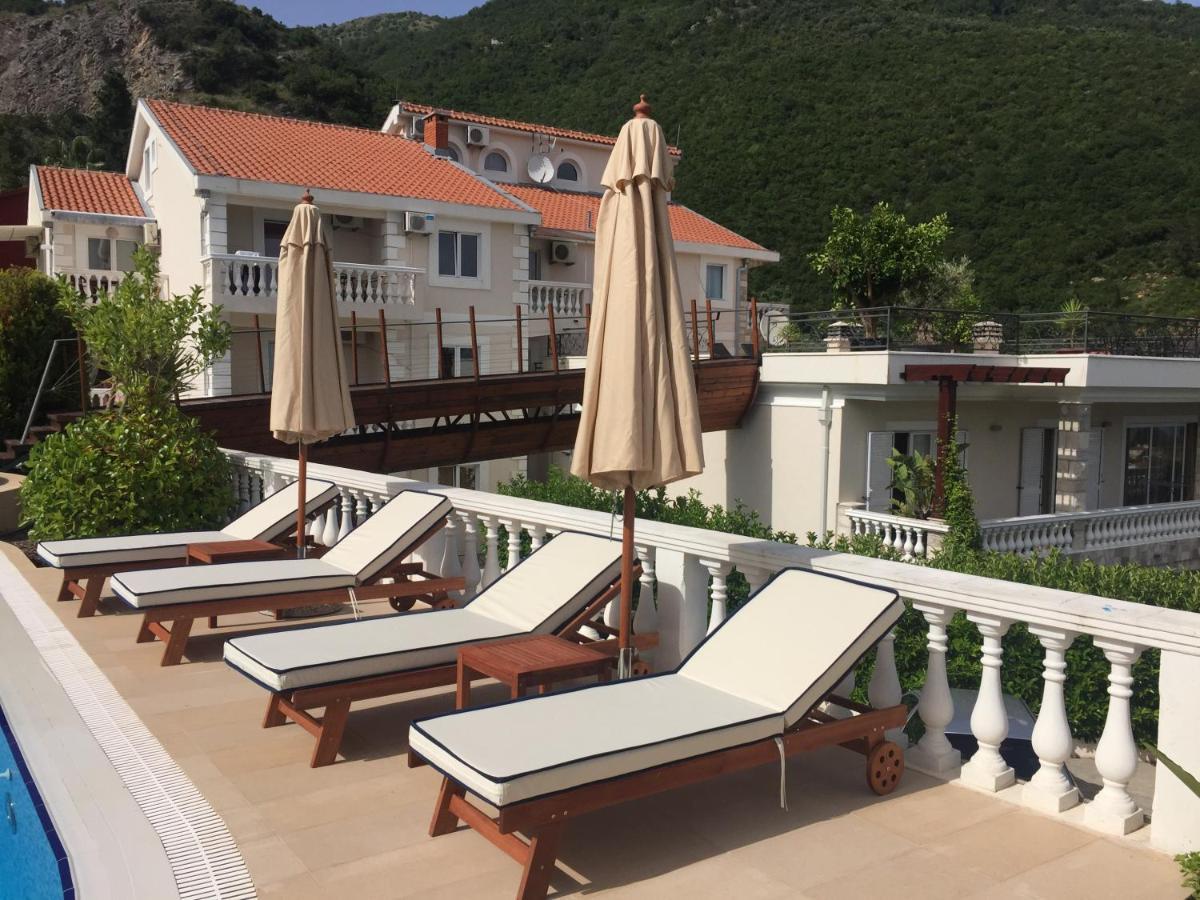 Monte Aria Panorama Suites Herceg Novi Exterior foto