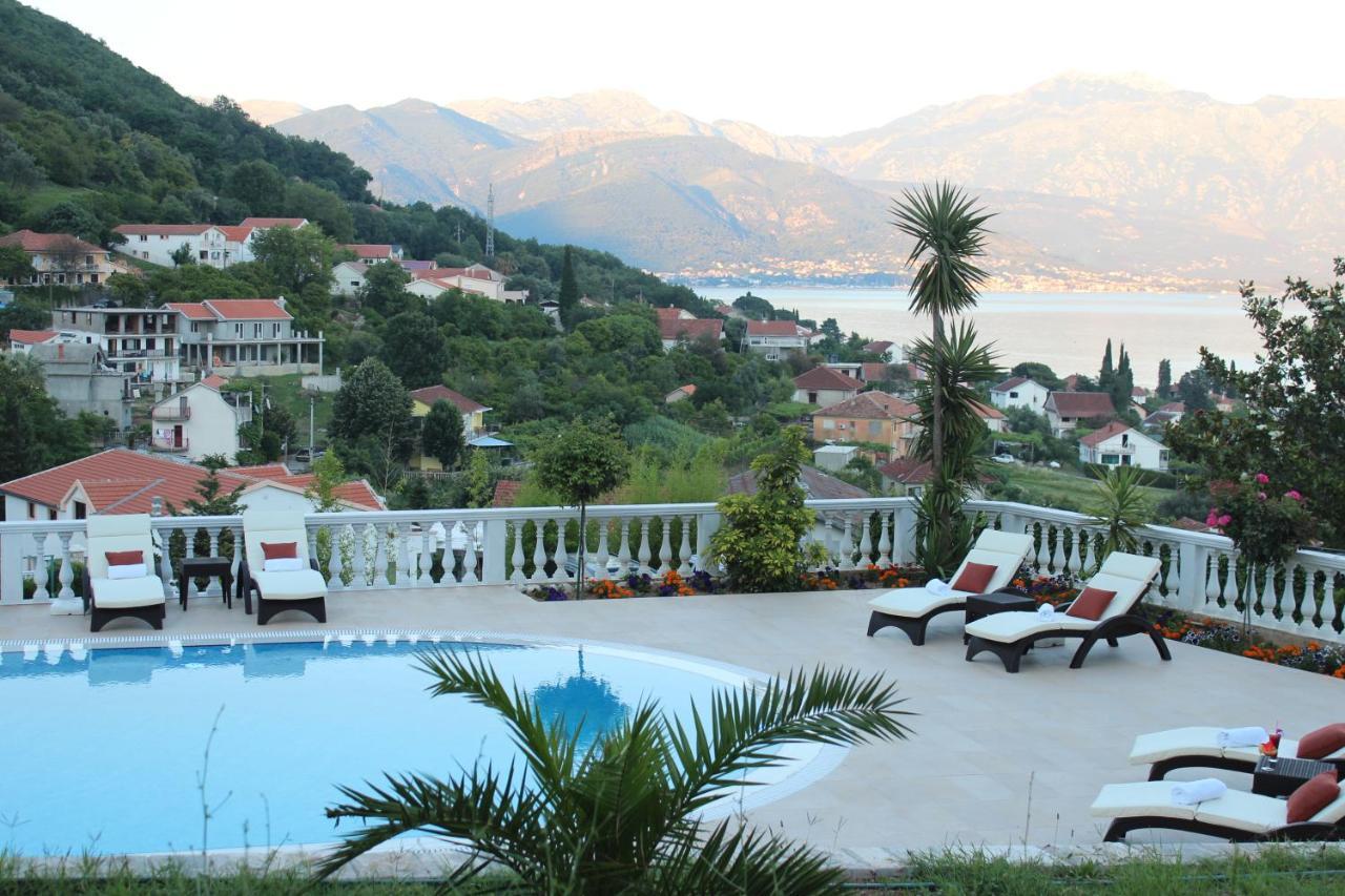 Monte Aria Panorama Suites Herceg Novi Exterior foto